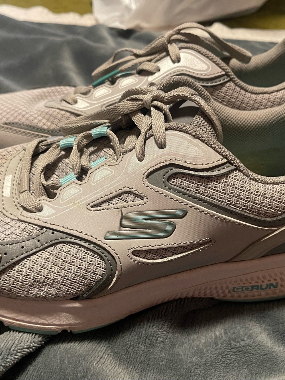 Skechers Womens Go Run Consistent 128075 Gray Running Shoes Sneakers Size 8